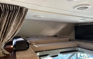 Mercedes Forester — Easy-Driving, Premium Comfort