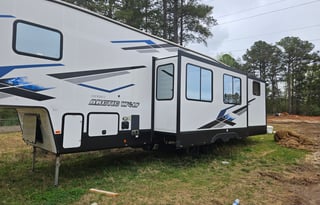 Arctic Wolf Camper with Bunkhouse