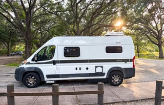 Vanlife Vibes – Cruise in Comfort! Hymer Aktiv