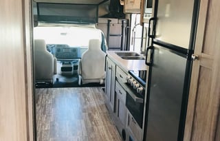 2020 Forest River Sunseeker LE 2850s