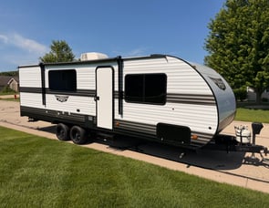 Forest River RV Wildwood FSX 266BHLE