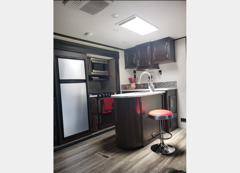 Travel Trailer rentals in LEWISBURG