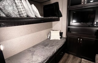 Family Ready 2021 Jayco