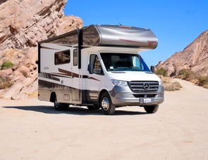 Winnebago Vita 24P