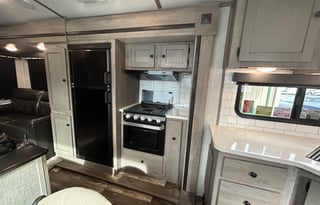 Unit 10-Outback with Large Rear Living & King Bed
