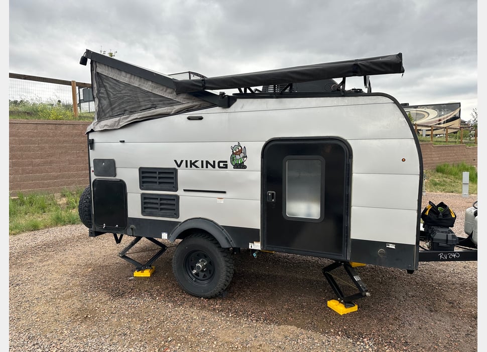 Pop-up Camper rentals in Centennial