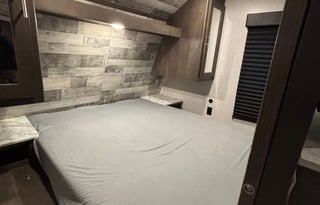 2021 Dutchmen RV Coleman Lantern LT Series 262BH