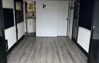 2021 Dutchmen RV Voltage 4205