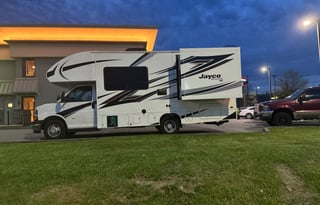 M & L RV Rentals-Introduces Mabel Newer Class C