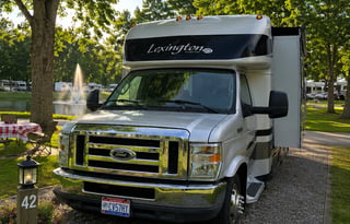 Lexington Class C | 3 Slide-Outs - Low Miles