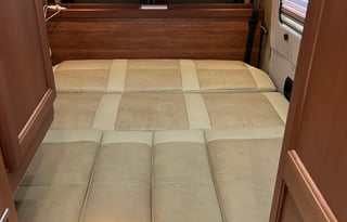 2017 Roadtrek Adventurous CS