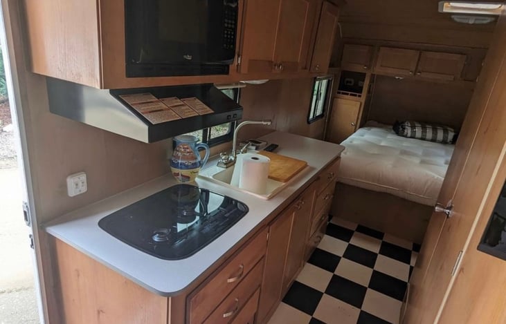 Kitchen with all the essentials included (except food)