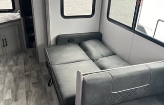 Beautiful 2022 Dutchmen Kodiak 296BHSL