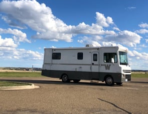 Winnebago Brave 27B
