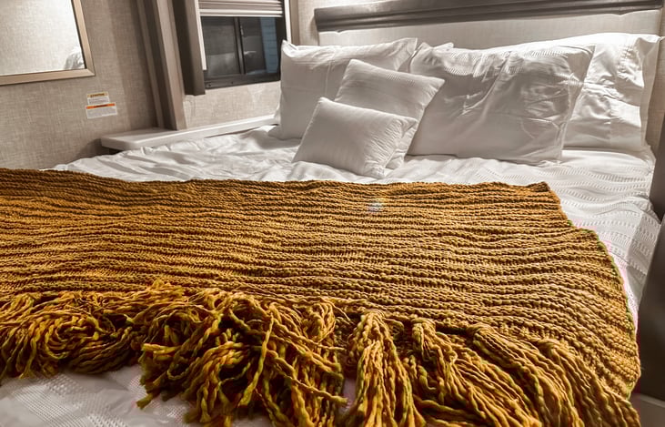 Queen size murphy bed.