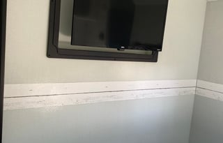 Mold Free & Family Ready! Lightweight 29’ Trailer.