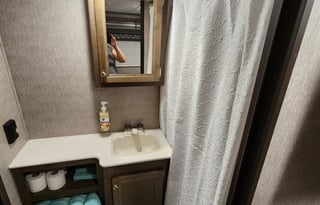 2020 Dutchmen RV Coleman Light LX 1605FB