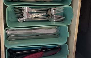 Bunkhouse & Lounge, Fully-Loaded & Turn-key Ready!