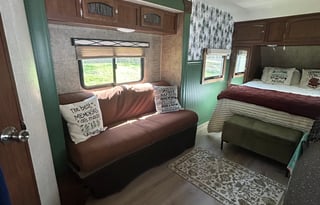 2017 Coachmen RV Freedom Express 192RBS