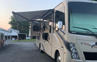 2018 Thor Motor Coach Freedom Traveler A27