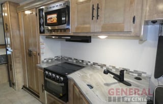 2021 Coachmen RV Leprechaun 311FS Ford 450