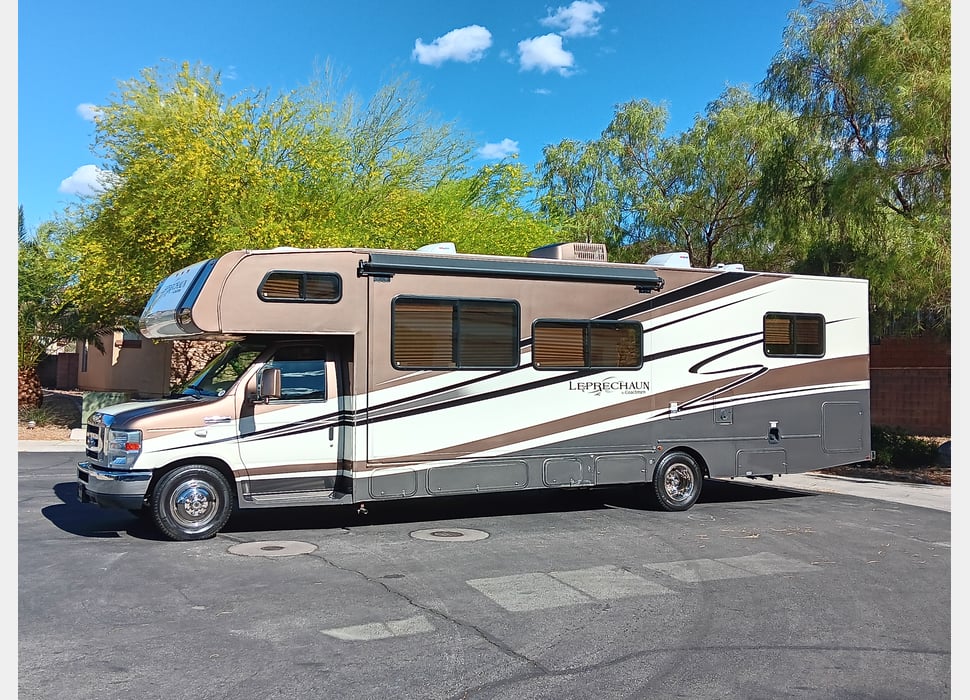 Class C Motor Home rentals in Las Vegas