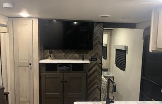 Chef Skuter's RV Rental - Get Skutin'