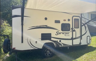 Surveyor Cadet Hybrid Camper Rental