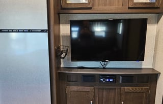 Dale  - 2020 Keystone RV Springdale 300FWBH