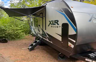 Adventure-Ready Toy Hauler w/ Generator