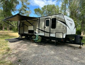 Keystone RV Hideout 25RKSWE