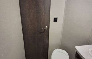 2018 CrossRoads RV Sunset Trail Super Lite ST330BH