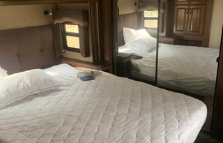 2016 Jayco 375 BHFS North Point