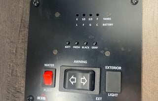 2021 Dutchmen RV Coleman Lantern LT Series 17B