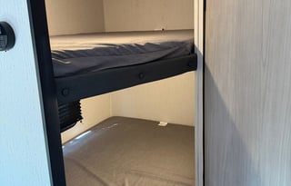 24 Flying Dutchman – Sleeps 8 l Bunks l Delivery