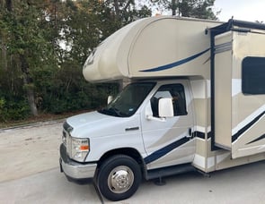 Thor Motor Coach Four Winds 31E Bunkhouse