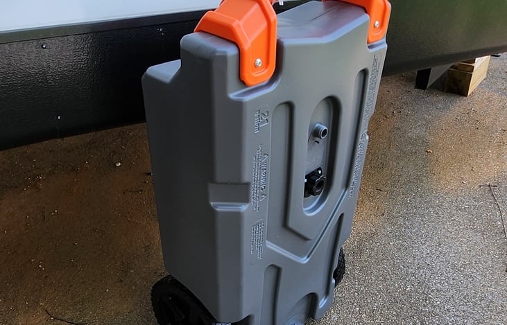 21 Ga CAMCO waste storage for campgrounds w/o sewer connection.  Must be emptied and rinsed by renter.  (see extras)