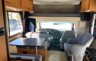 The Majestic Venture - 250 Miles / Day Included!