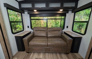 Outback: Chef's kitchen, King bed, 3 slides, Solar