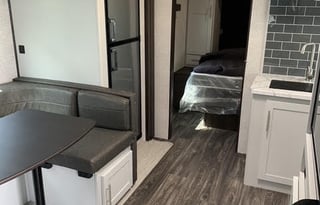 2021 Keystone Bullet 250bhs Bunkhouse