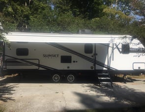 CrossRoads RV Sunset Trail Super Lite SS262BH