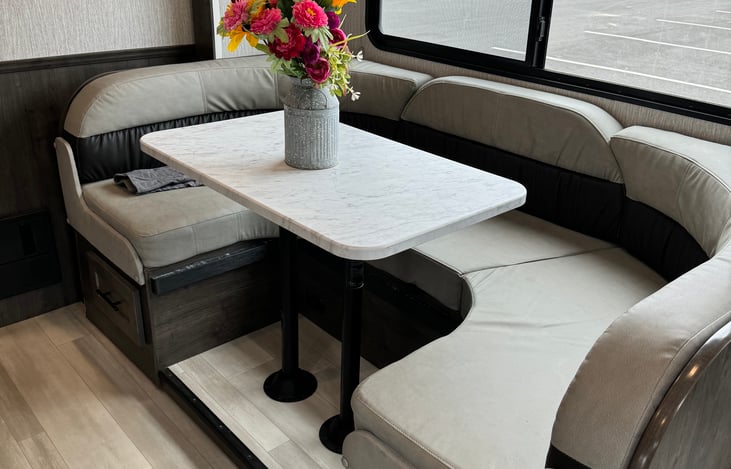 dinette which folds into double bed