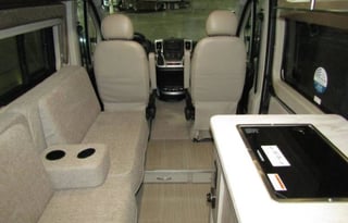 Easy to drive/park 2022 Thor Scope 18m