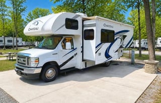 "Rolling Hills Retreat" Thor Chateau Sleeps 6