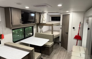 Cozy Nomad: Book Your Escape