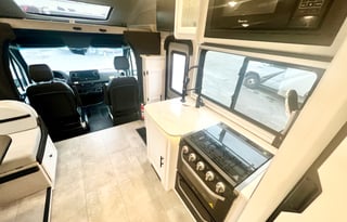 26 *NEW* 2023 Prism Mercedes Luxury Rv - Sleeps 6
