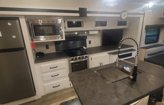 2023 Palomino Puma 315BHTS