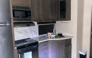 Festival&Pet Friendly Fifth Wheel