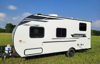 Easy to use, light weight camper cleaned and ready