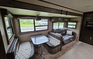 2017 Dutchmen RV Kodiak Ultimate 295TBHS